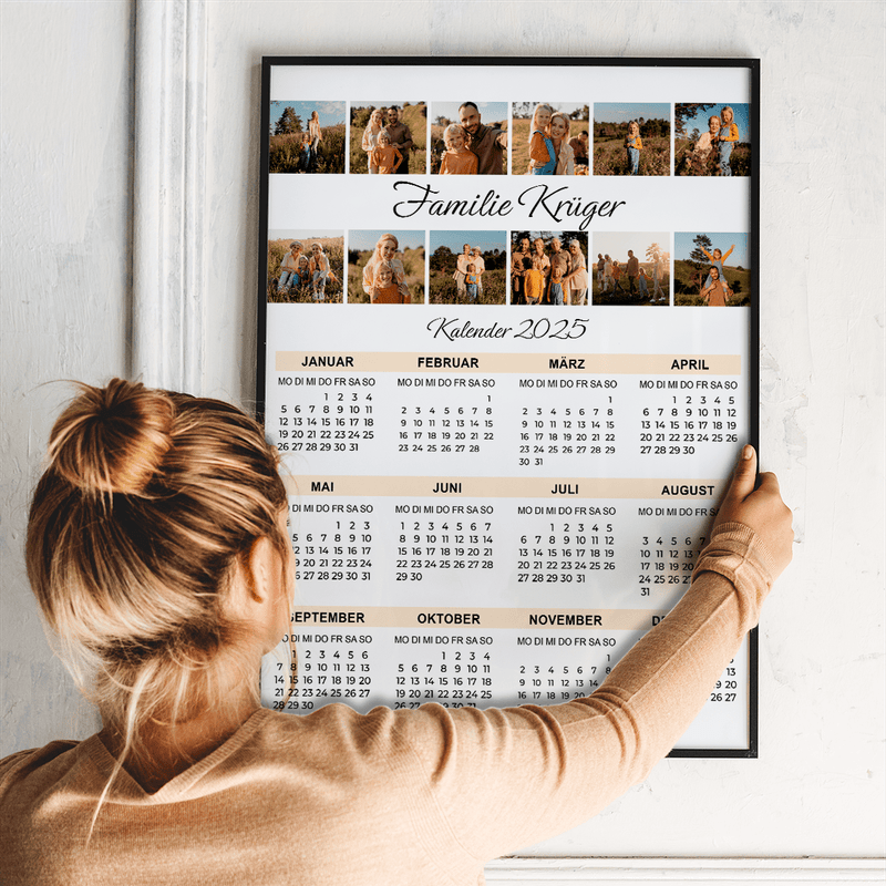 12 Familienfotos + Kalender - Poster, personalisiertes Geschenk für Eltern - Adamell.de