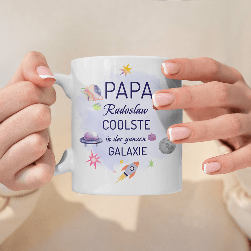 Der coolste Vater in der ganzen Galaxie - 1x bedruckte Tasse, personalisiertes Geschenk für Papa - Adamell.de