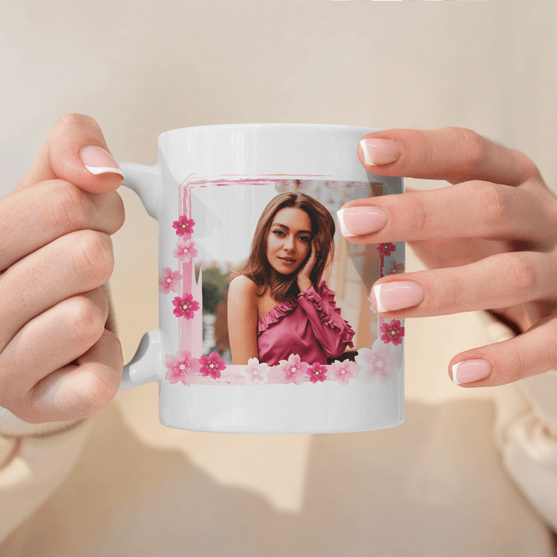 Foto in Blumen 20 Jahre - 1x bedruckte Tasse, personalisiertes Geschenk für Frau - Adamell.de