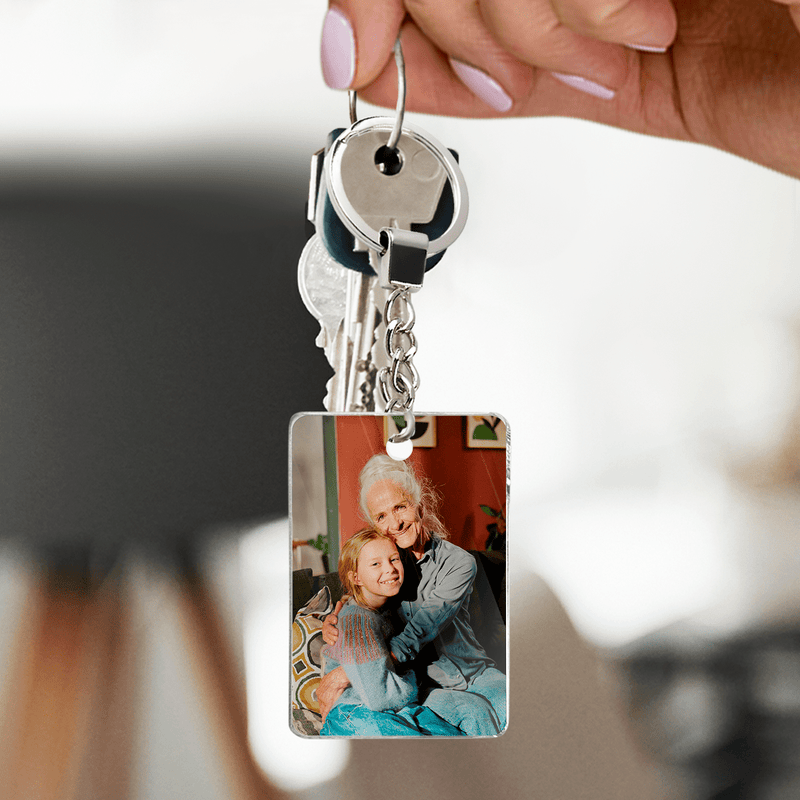 Foto von Enkelin und Oma - Schlüsselanhänger, personalisiertes Geschenk für Oma - Adamell.de