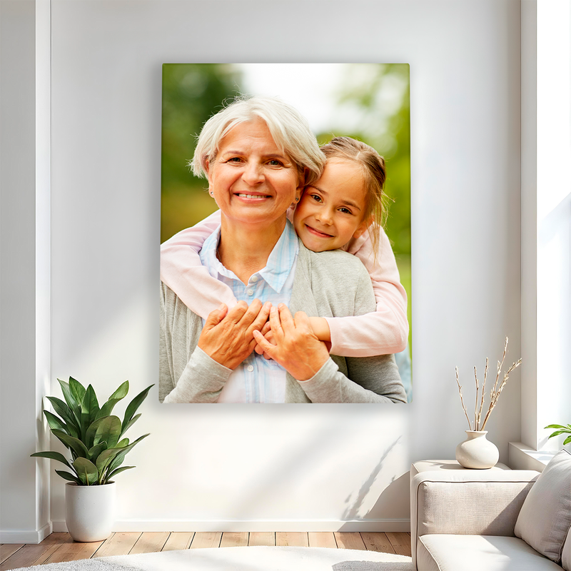 Foto der Enkelin mit Oma - Druck auf Leinwand, personalisiertes Geschenk für Oma