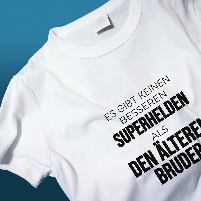 Bedrucktes Herren T-Shirt BRUDER - SUPERHELD - personalisiertes Geschenk für Bruder