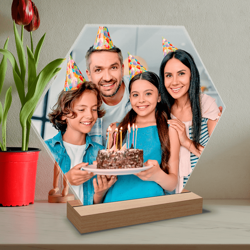 Sechseck Geburtstagsfoto - Druck auf Glas, personalisiertes Geschenk für Familie - Adamell.de