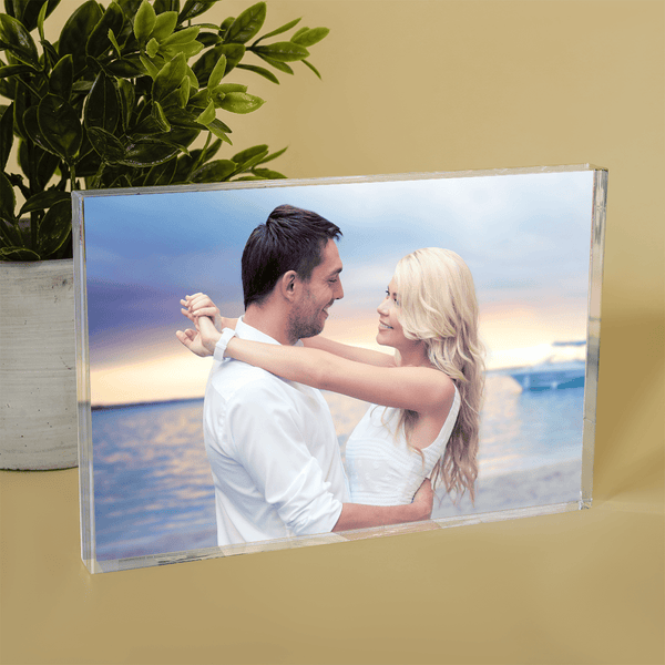 Verliebtes Paar Foto - Druck auf Glas, personalisiertes Geschenk für Paar - Adamell.de