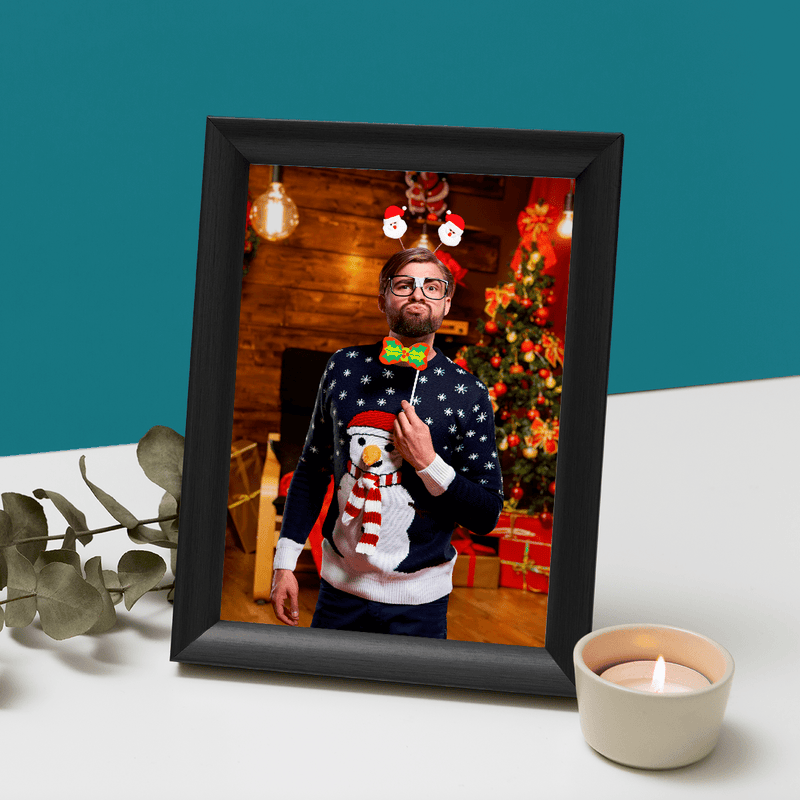 Weihnachtsfoto eines Jungen - Druck auf Glas, personalisiertes Geschenk für Mann - Adamell.de