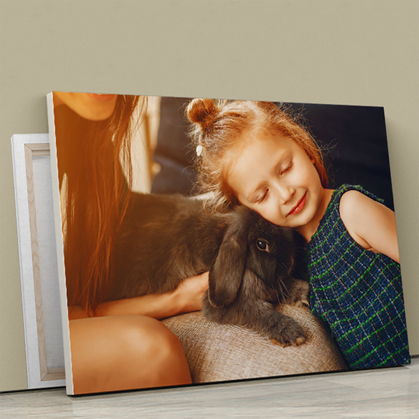 Kind mit Haustier - Druck auf Leinwand, personalisiertes Geschenk - Adamell.de