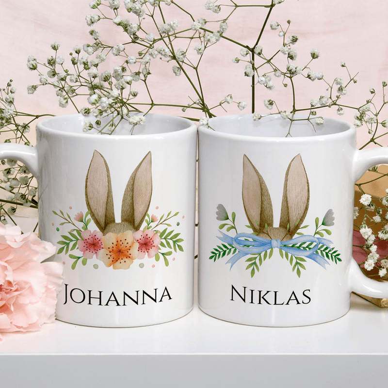 Ein Häschen in Blumen - 1x gedruckt Tasse personalisiertes Geschenk für ein Paar - Adamell.de