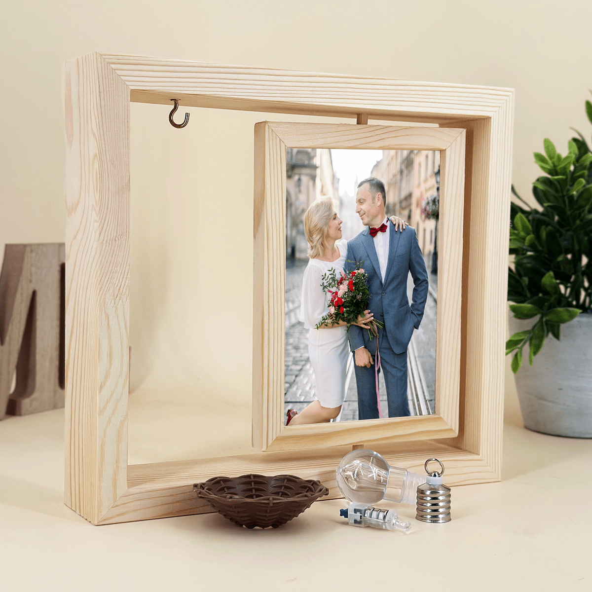 zum Jahrestag, Adamell.de