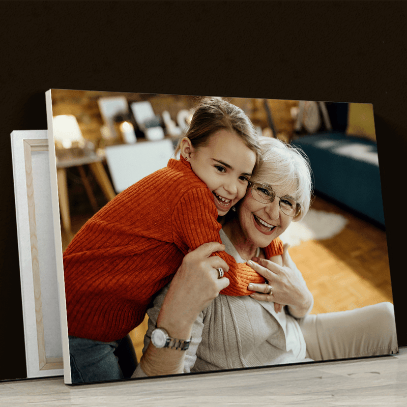 Großmutter und Enkelin - Druck auf Leinwand, personalisiertes Geschenk für Oma - Adamell.de