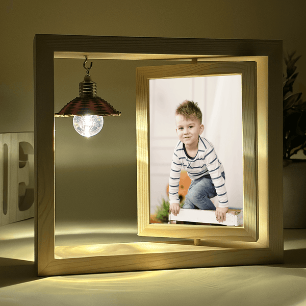 Kinder-Fotografie - Druck auf Glas in Holzrahmen + led, personalisiertes Geschenk für Kind - Adamell.de