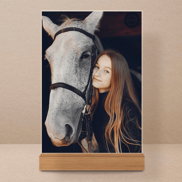 Mädchen mit Pferd - Druck auf Glas, personalisiertes Geschenk - Adamell.de